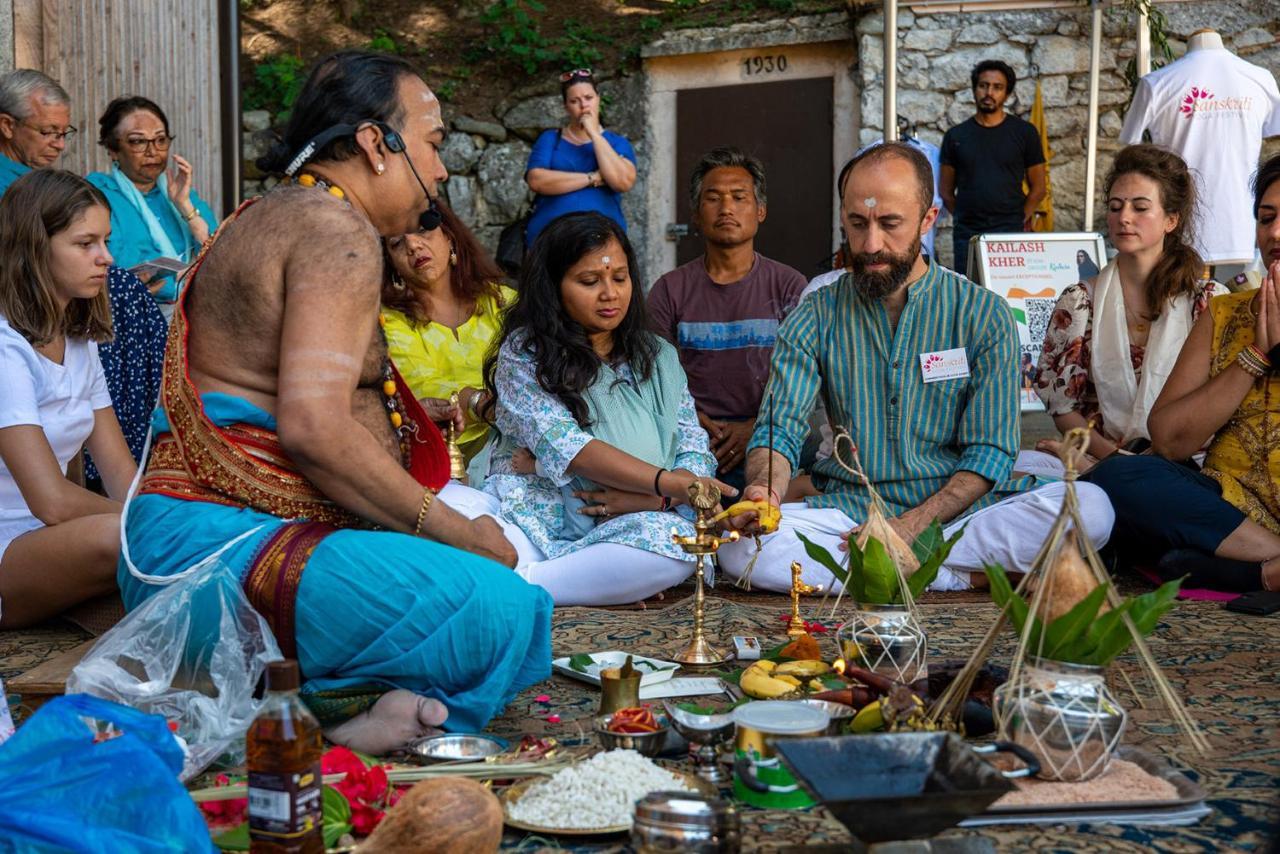 Отель Sanskriti Сьонзье Экстерьер фото